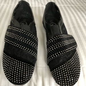 Woman’s flats shoes sz 9 new